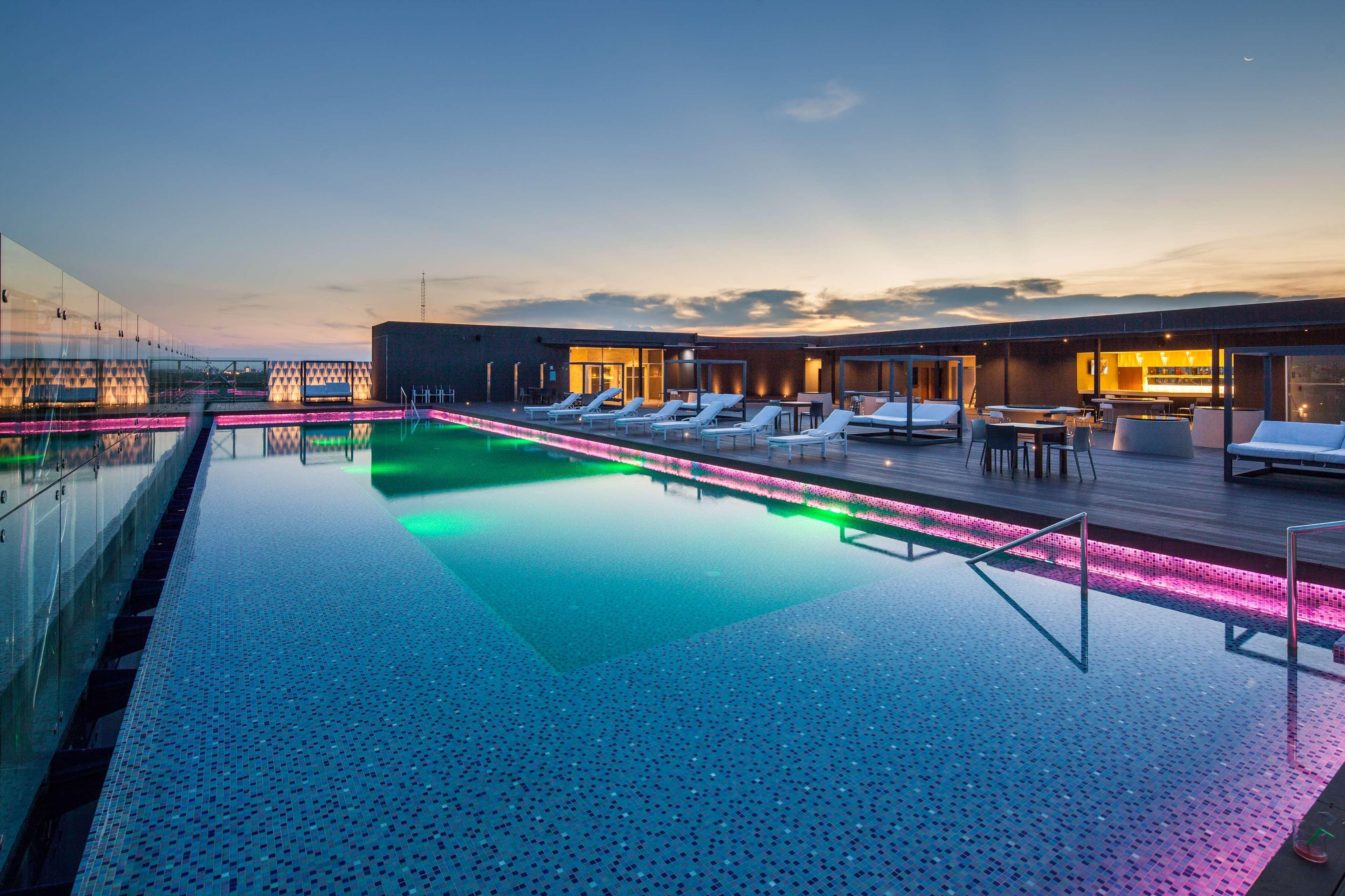 Radisson Hotel Santa Cruz Santa Cruz de La Sierra Zewnętrze zdjęcie