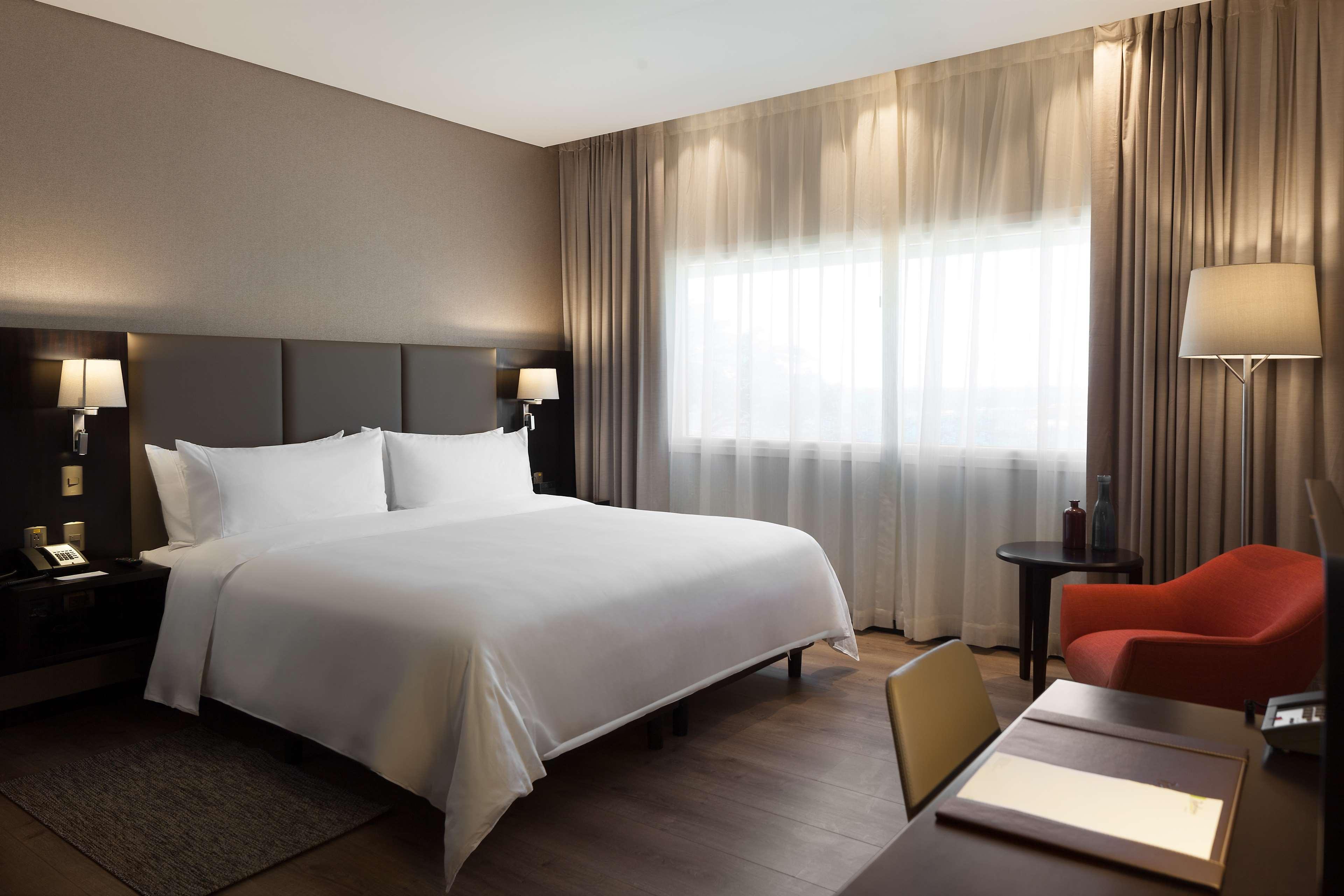 Radisson Hotel Santa Cruz Santa Cruz de La Sierra Zewnętrze zdjęcie